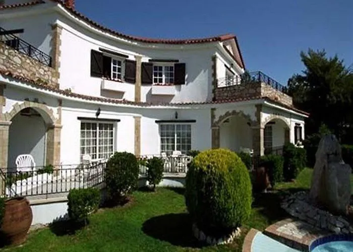 Anagenessis Village Hotel